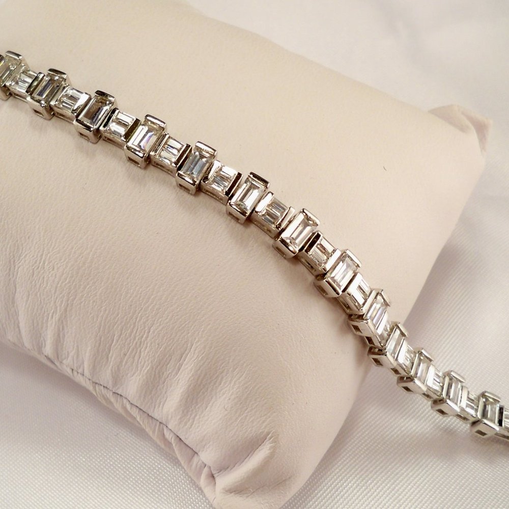 NEW Emerald Cut Cubic Zirconias Silver DESIGNER Bracelet